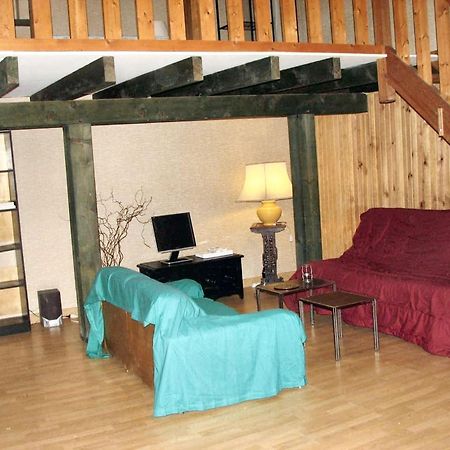 Studio Confortable Pres De Beaumont Du Perigord 60 M² Cheminee Exterior photo
